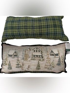 Rachel Ashwell Snowy Village Scene Green Plaid Trim Decorative Pillow  Charming